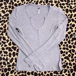 SKIMS Soft Lounge Split Neck Heather Gray Long Sleeve Top Size L